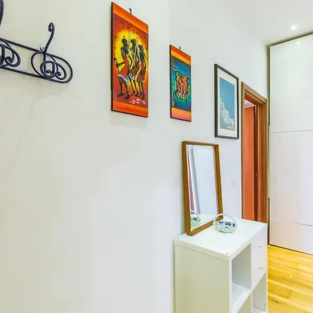 San Luigi Cozy Flat - Private Parking * Naples