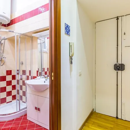 San Luigi Cozy Flat - Private Parking Apartamento *